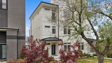 Building Photo - 1068 Archer St