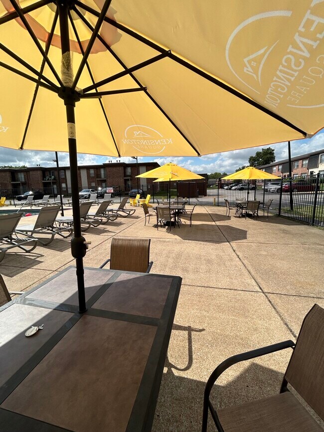 Foto del edificio - Kensington Square Apartments