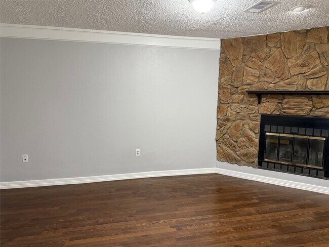 Foto del edificio - 5519 Mendota Ln