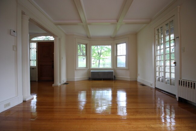Foto del edificio - 163 Pleasant St