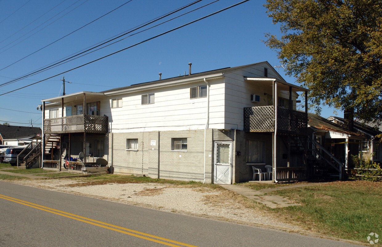 447 Alabama St, Huntington, WV 25704 Apartments in Huntington, WV