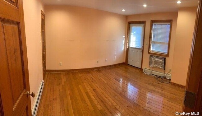 Foto del edificio - 13541 Coolidge Ave