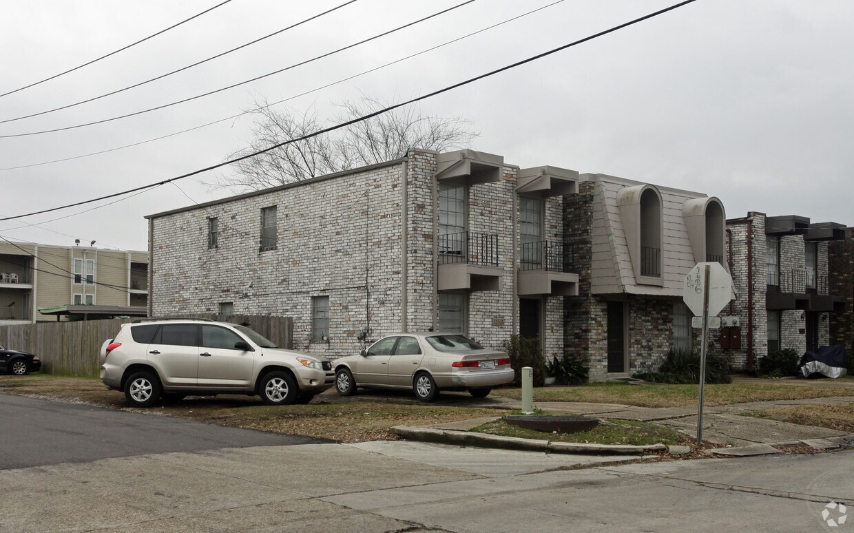 11511153 Carrollton Ave, Metairie, LA 70005 Apartments Metairie, LA