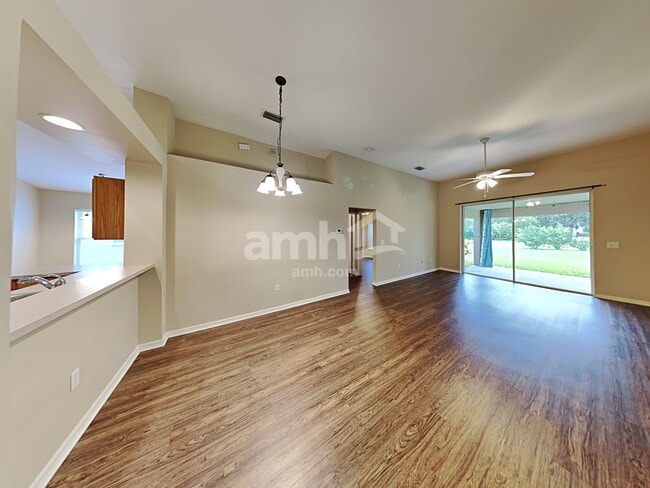 Foto del edificio - 15452 Osprey Glen Dr