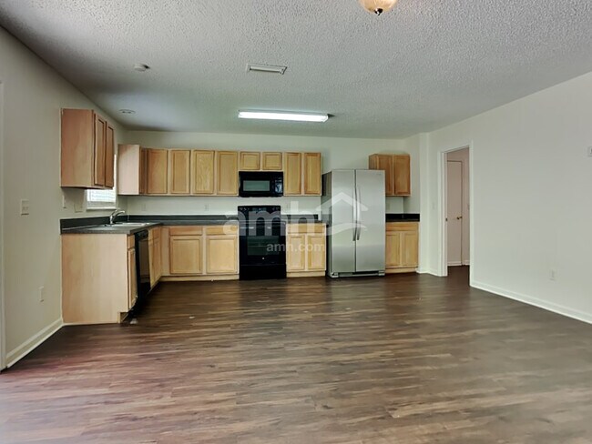 Building Photo - 9645 Morgan Creek Court