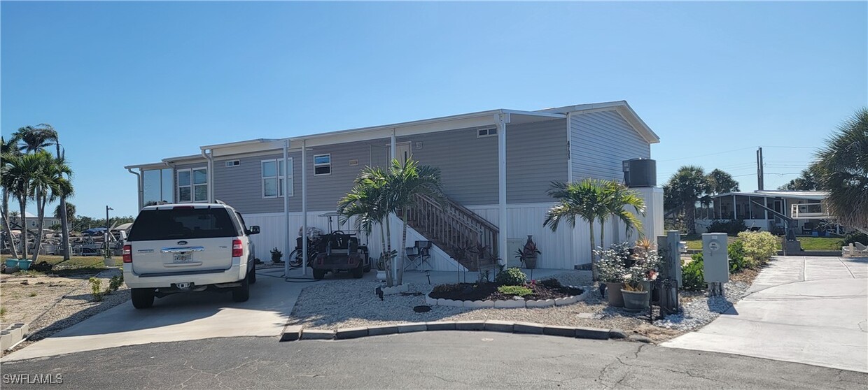 Primary Photo - 4709 Kon Tiki Ln