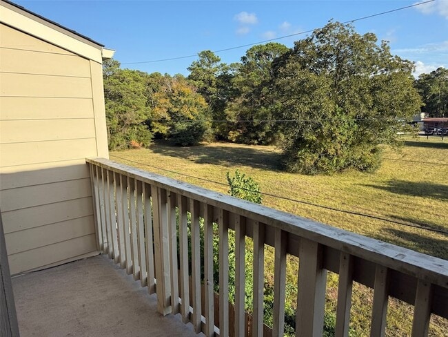 Building Photo - 2501 Gulf Fwy