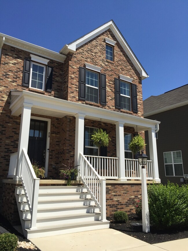 Foto del edificio - 29 Meadow Creek Ln