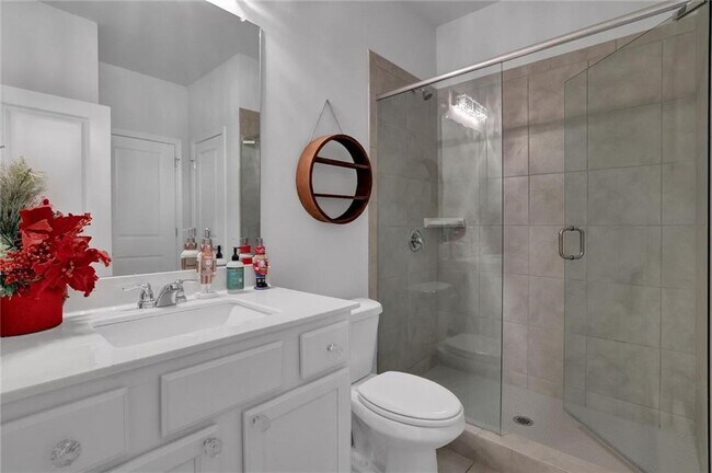 Building Photo - 3202 Long Creek Dr