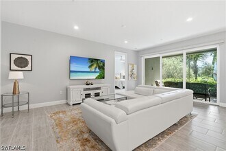 Building Photo - 2560 Seychelles Dr