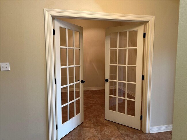 Building Photo - Rental Property