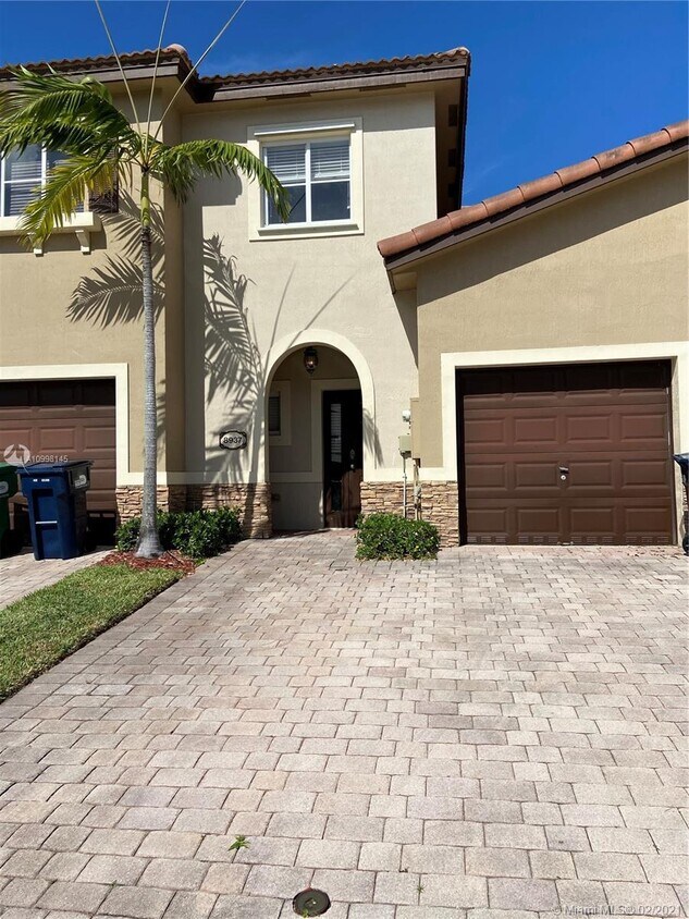 8937 SW 222nd Terrace, Cutler Bay, FL 33190 Townhome Rentals in