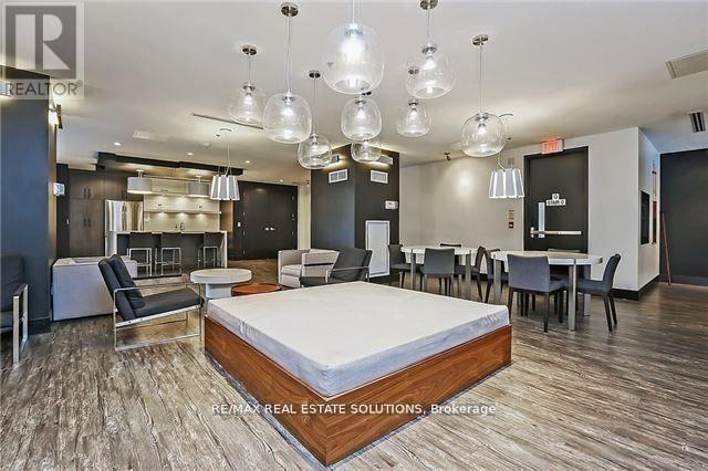 Building Photo - 88 Colgate Ave