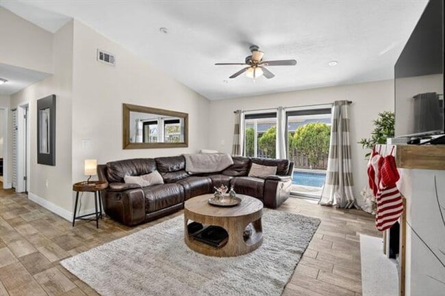 Foto del edificio - 691 Willow Grove Terrace