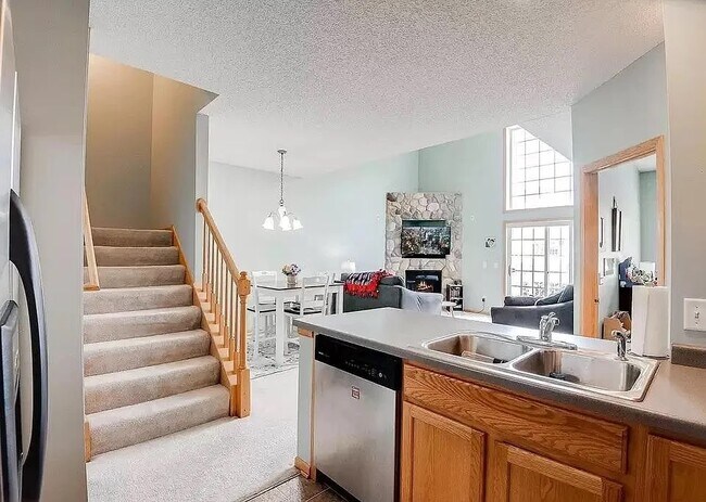 Foto del edificio - 6787 Pine Crest Trail S