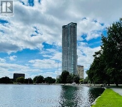 Building Photo - 805 Carling Ave