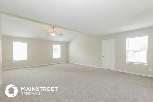 Building Photo - 6704 Hill Creek Cove