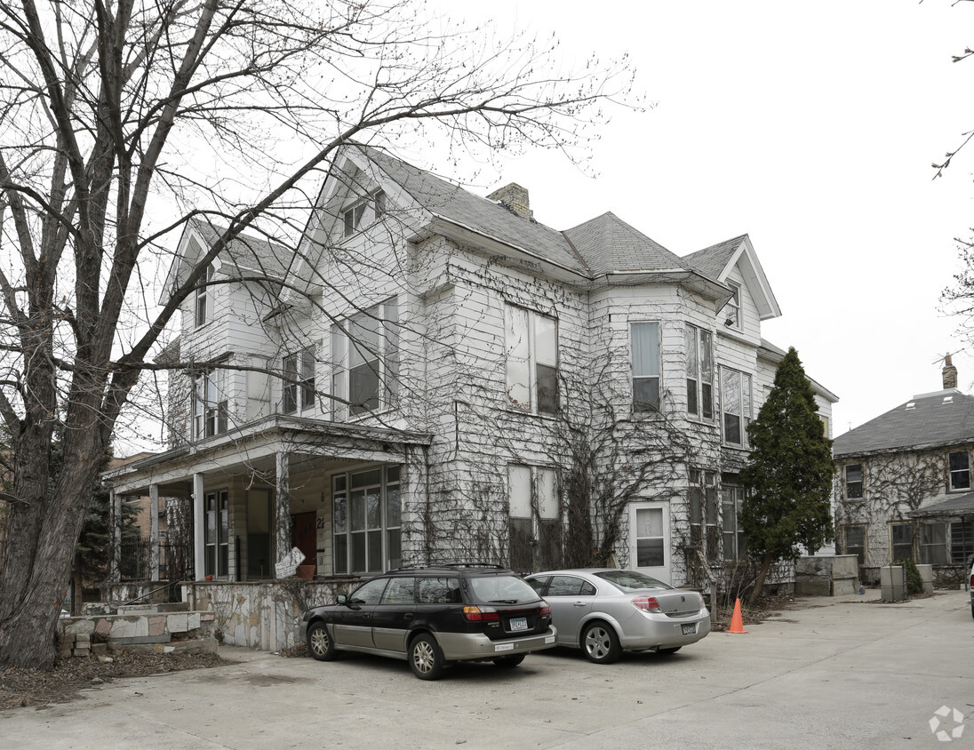 Foto del edificio - 2211 3rd Ave S
