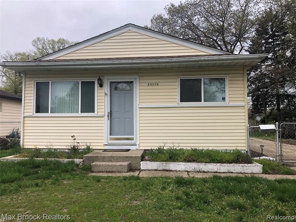 Foto principal - 29379 Howard Ave