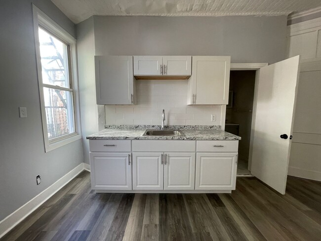 487 Central Ave 3 - 486 Central Ave