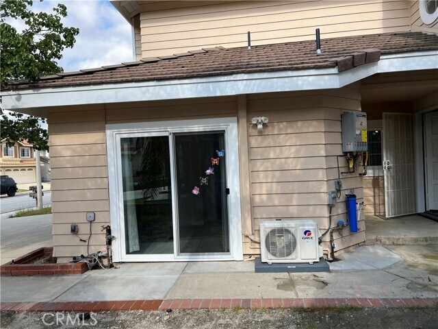 Building Photo - 11339 Napoli Dr