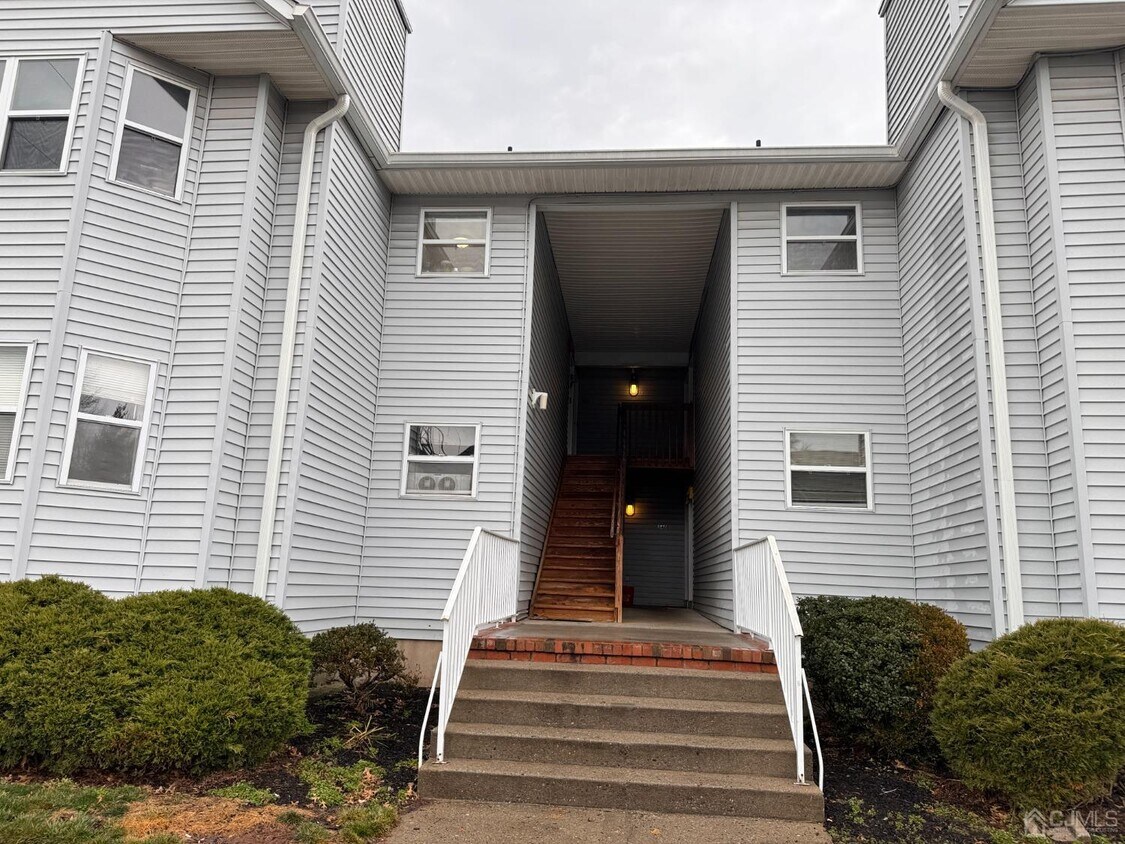 343 Ventnor Ct, Piscataway, NJ 08854 Condo for Rent in Piscataway, NJ