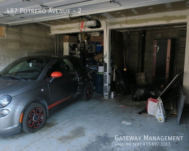 Foto del edificio - Spacious 2 bedrm 2 bath flat with garage, ...