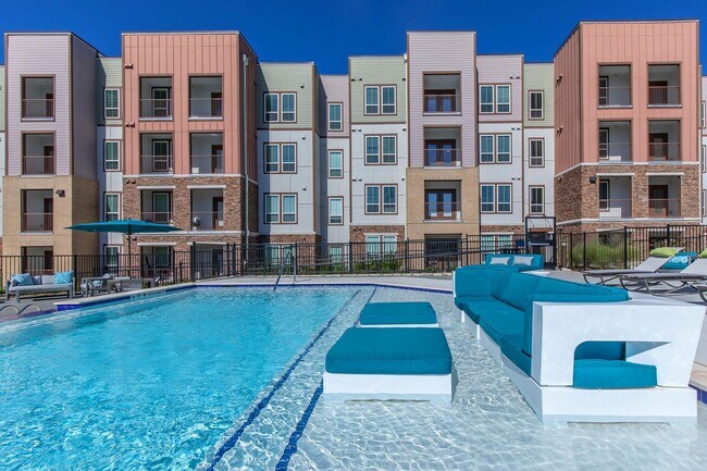 Building Photo - 7450 Bluff Springs Rd