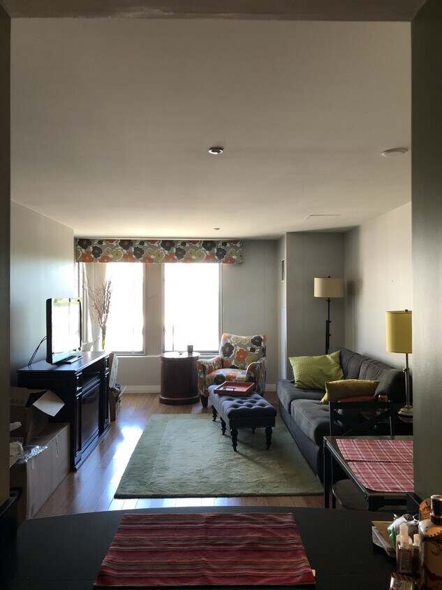 Foto principal - 1910 Dorchester Ave
