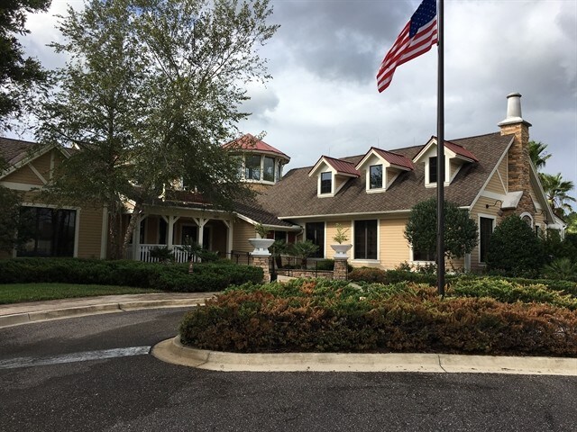 Building Photo - 3351 Ridgeview Drive
