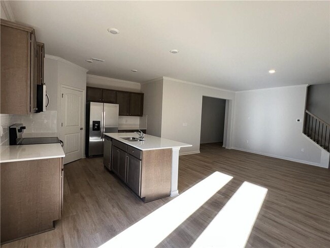 Building Photo - 68 Hughes Pl Dr