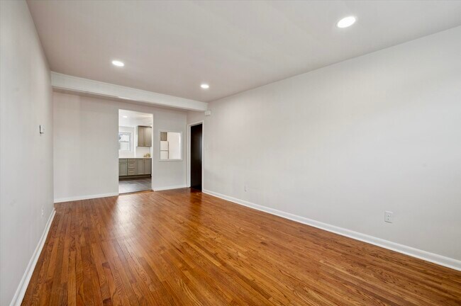 Living Room - 717 Macdade Blvd