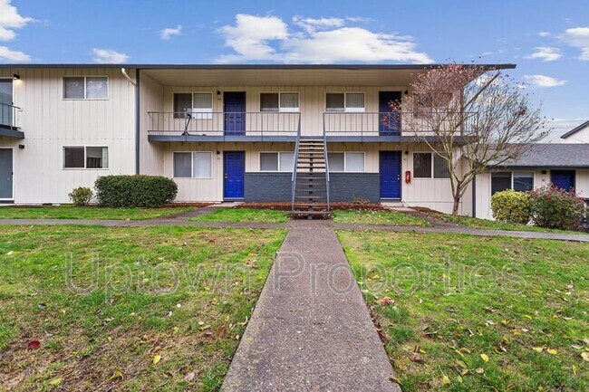 Foto del edificio - 13000 NW Cornell Rd