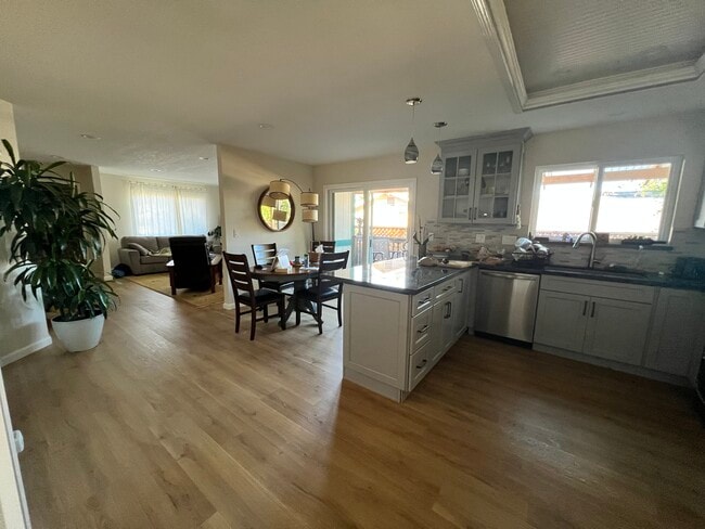 Building Photo - 7807 Stefenoni Ct