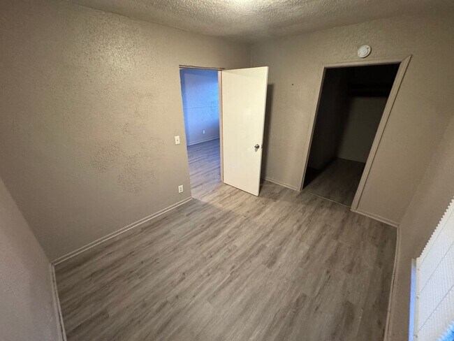 Foto del edificio - House 2BR/2BA