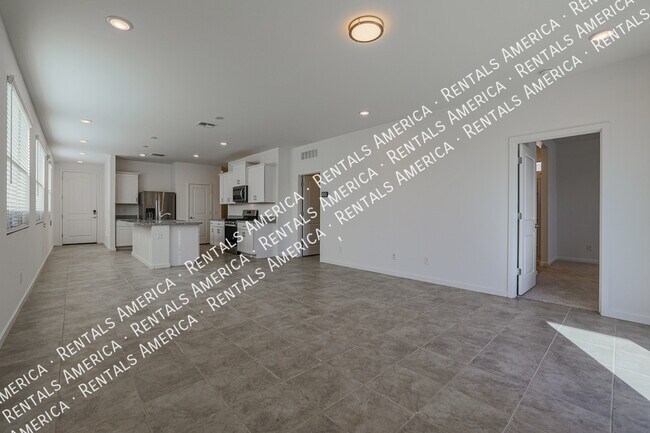 Foto del edificio - Almost New 4BD 2BA Single Level Home in Ra...