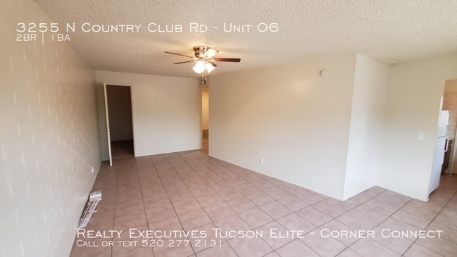 Building Photo - Country Club Rd & Fort Lowell - 2/1 with AC