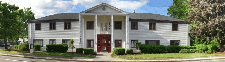 Primary Photo - The Courtyard Co-Ed Christian Housing