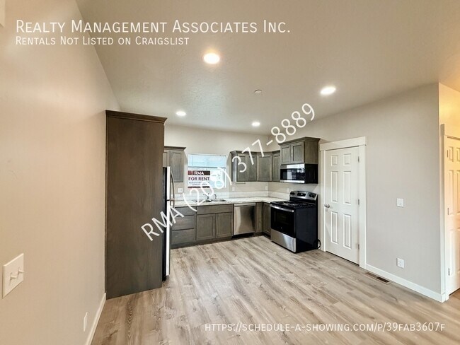 Foto del edificio - 964 Pirate Cove Wy