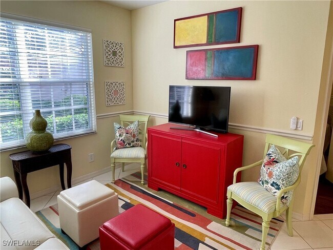 Building Photo - 5693 Heron Ln