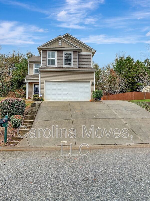 Primary Photo - 129 Kingfisher Dr