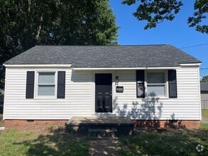 Building Photo - 2035 Milford St