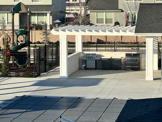 Building Photo - 4112 W Cirrus Ln