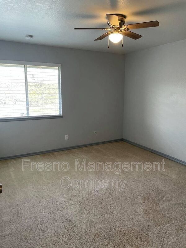Building Photo - 4909 N Winery Cir