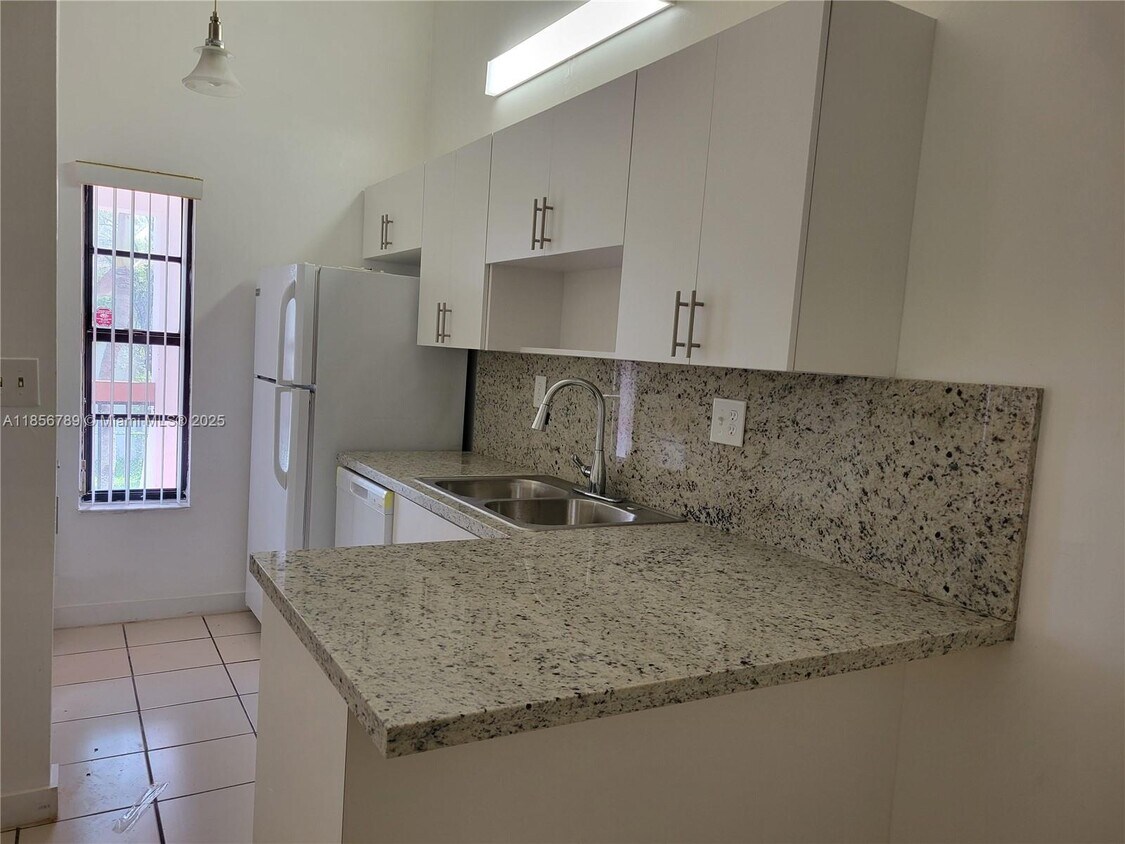 Foto principal - 7415 SW 153rd Ct