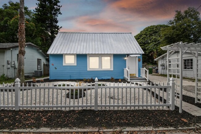 Foto del edificio - 1414 17th St W