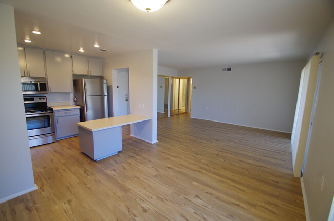 Building Photo - 324 Chestnut Hill Ct