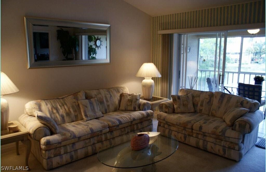 Foto principal - 102 Pebble Shores Dr