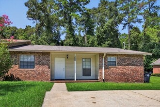 Building Photo - 898 Meginnis Ln