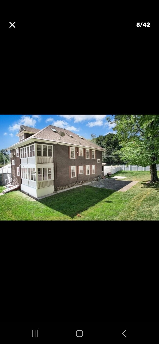 Foto del edificio - 612 Grove St